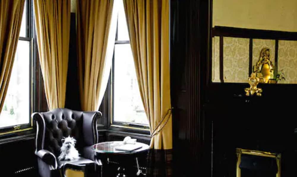 The Parliament House 3* EDI